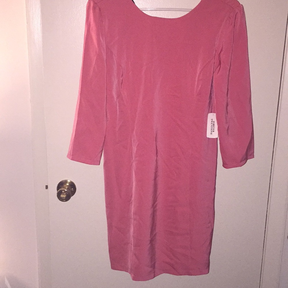 Forever 21 coral v back dress new